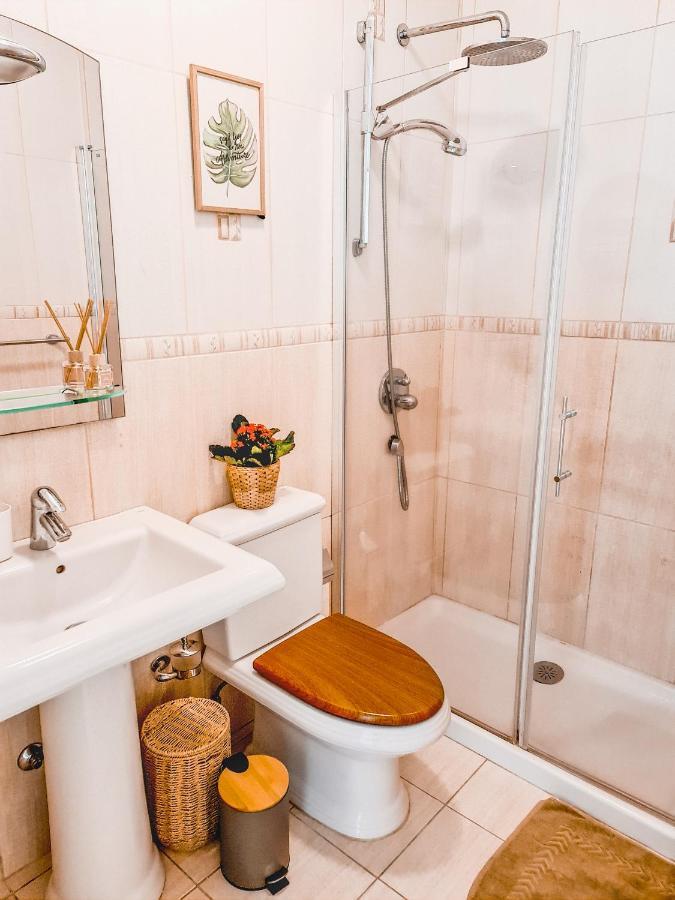 Oceanview Boutique House, 125 Sqm, Parking, Sunset Rooftop Адехе Екстериор снимка
