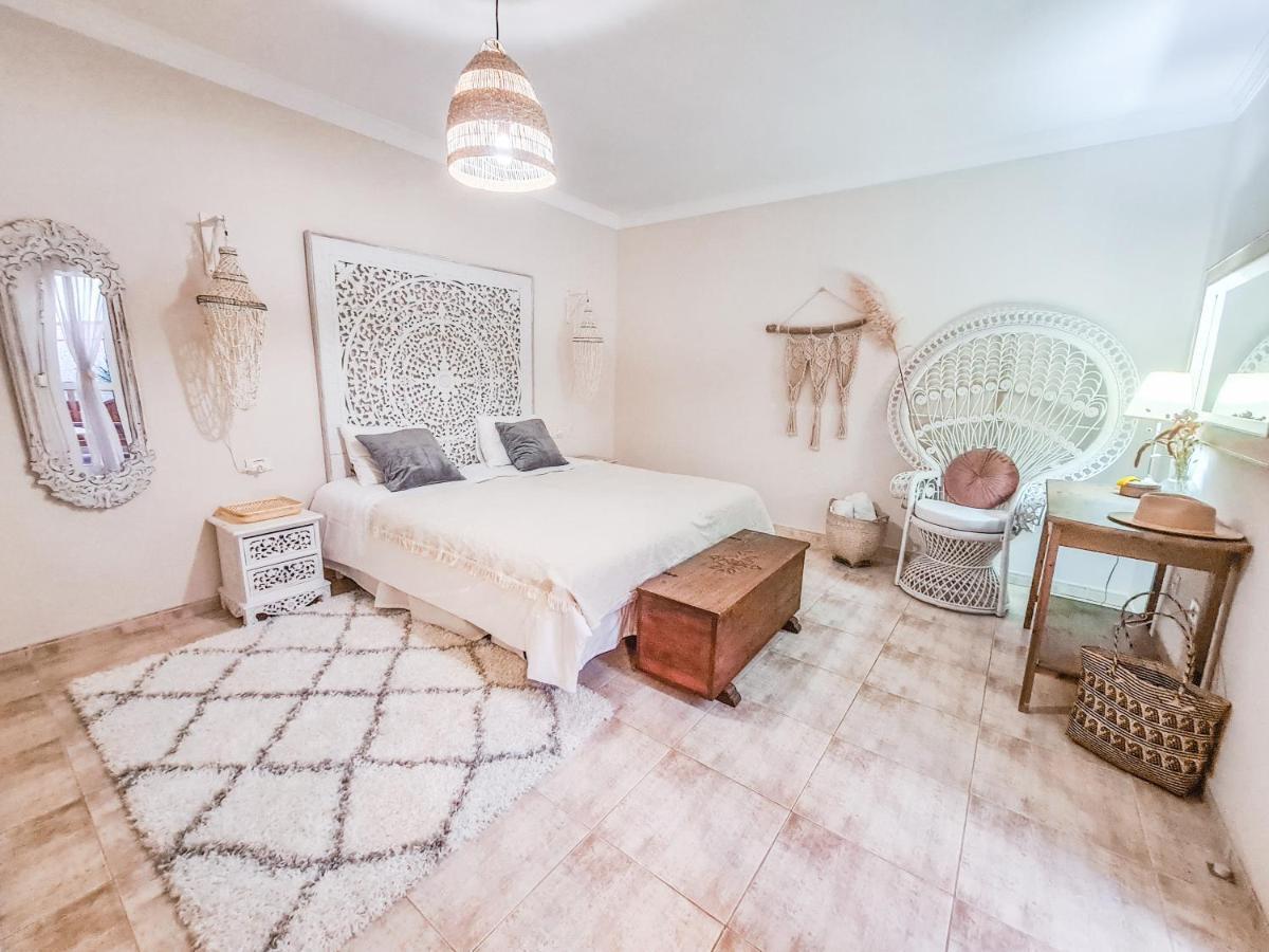 Oceanview Boutique House, 125 Sqm, Parking, Sunset Rooftop Адехе Екстериор снимка