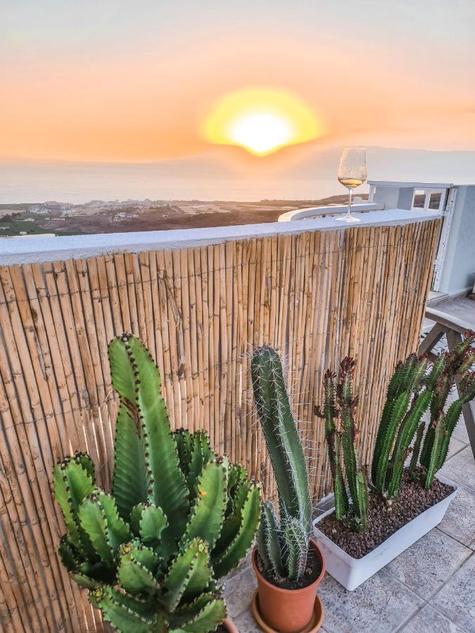 Oceanview Boutique House, 125 Sqm, Parking, Sunset Rooftop Адехе Екстериор снимка